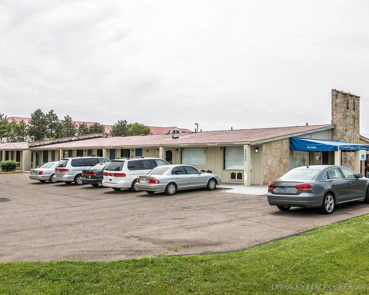 Rodeway Inn Metro Airport Romulus Exterior photo